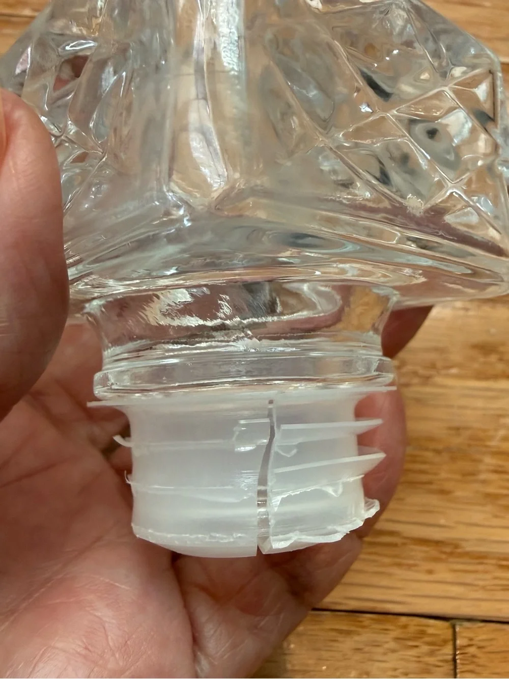 N/A clear glass